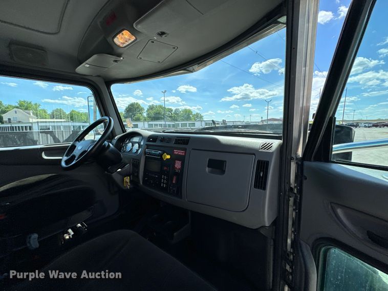 image for item DX0518 2016 Peterbilt 337 showroom truck