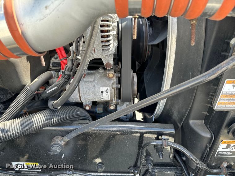 image for item DX0518 2016 Peterbilt 337 showroom truck