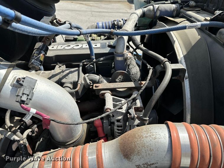 image for item DX0518 2016 Peterbilt 337 showroom truck