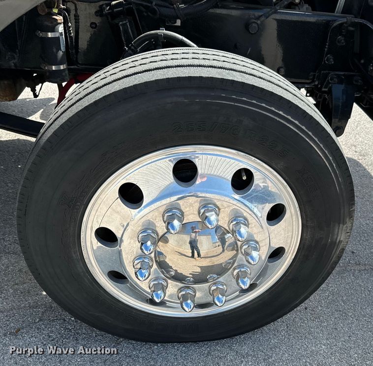 image for item DX0518 2016 Peterbilt 337 showroom truck