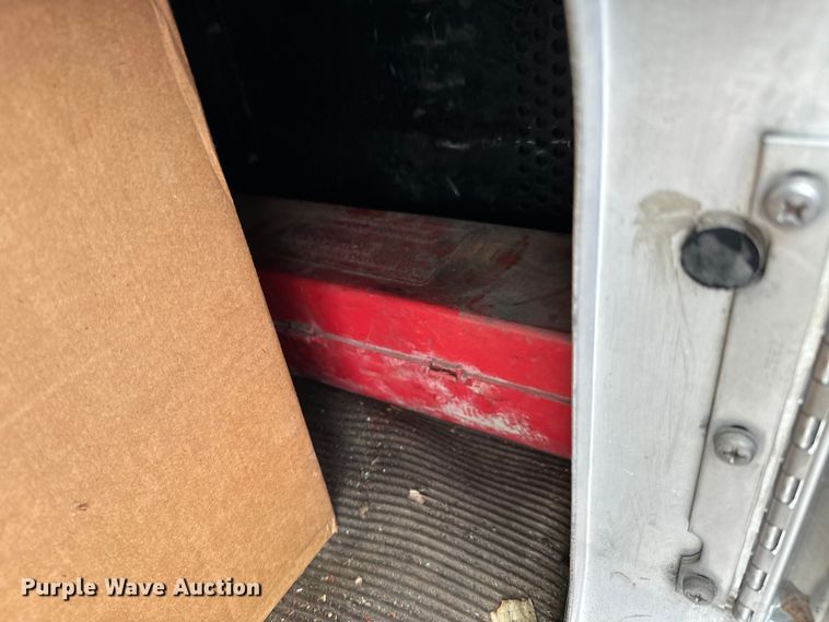 image for item DX0642 2007 Kenworth W900L semi truck