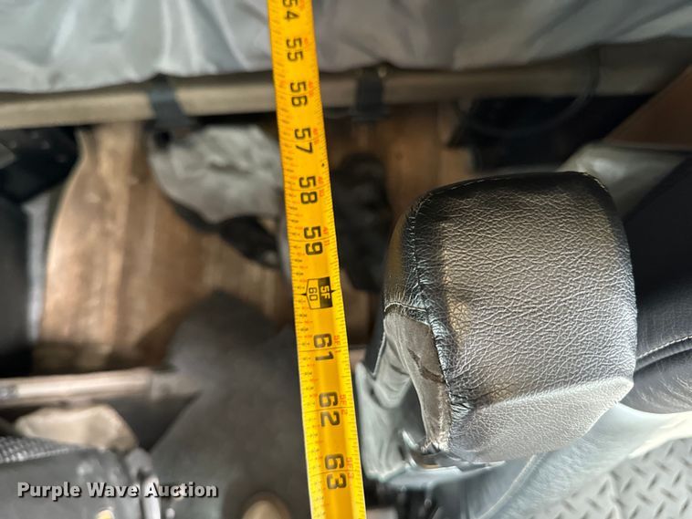 image for item DX0642 2007 Kenworth W900L semi truck