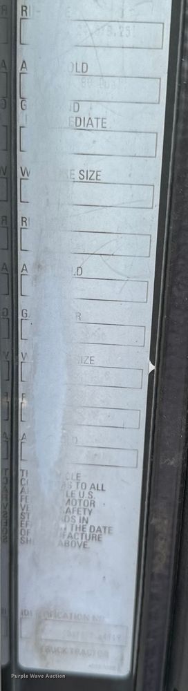 image for item DX0642 2007 Kenworth W900L semi truck