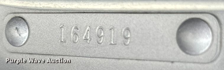 image for item DX0642 2007 Kenworth W900L semi truck