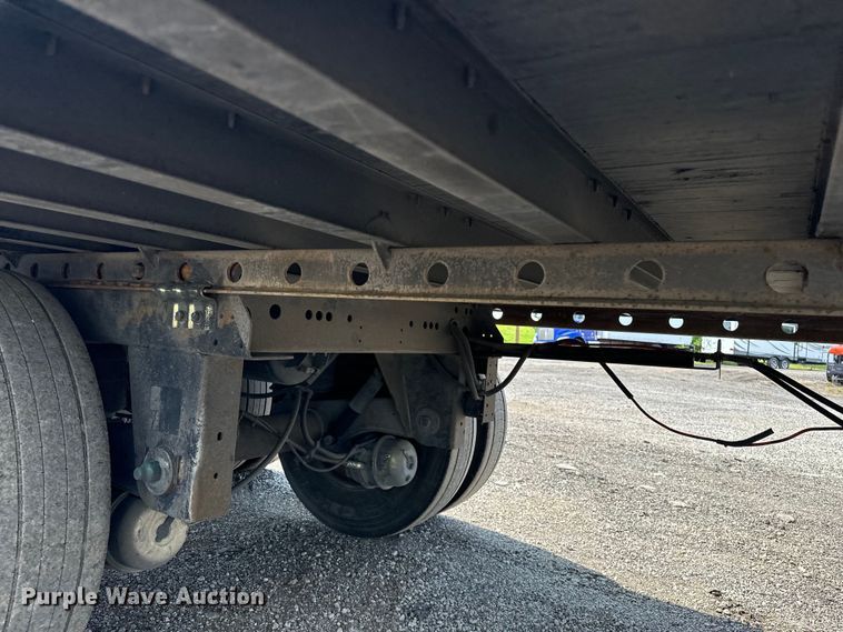 image for item EG1613 2013 Utility  4000D-X dry van trailer