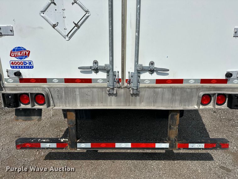 image for item EG1613 2013 Utility  4000D-X dry van trailer