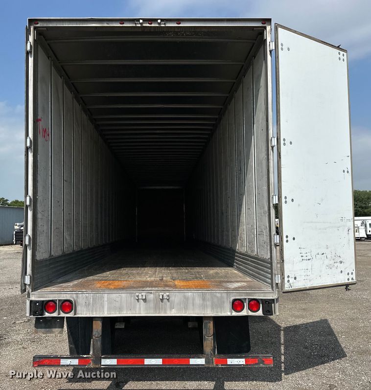 image for item EG1613 2013 Utility  4000D-X dry van trailer