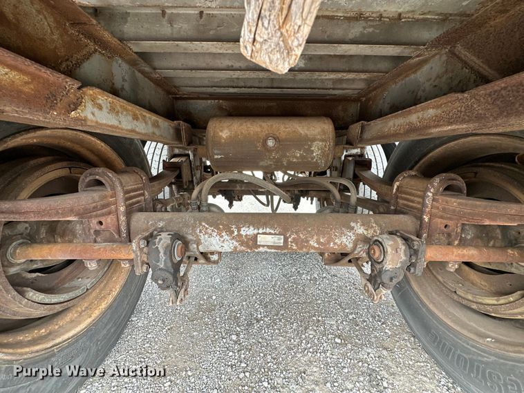 image for item EG1615 1986 Nabors dry van trailer