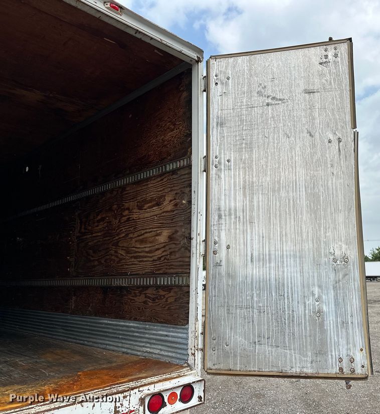 image for item EG1615 1986 Nabors dry van trailer