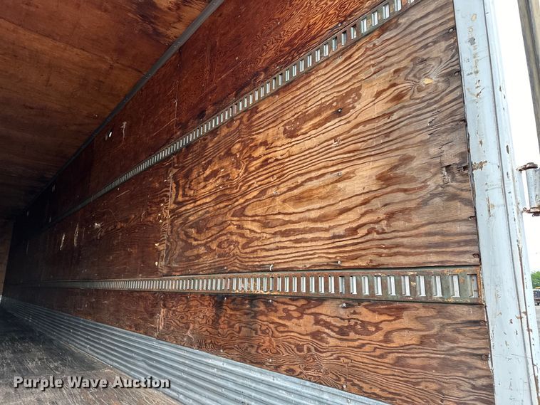 image for item EG1615 1986 Nabors dry van trailer