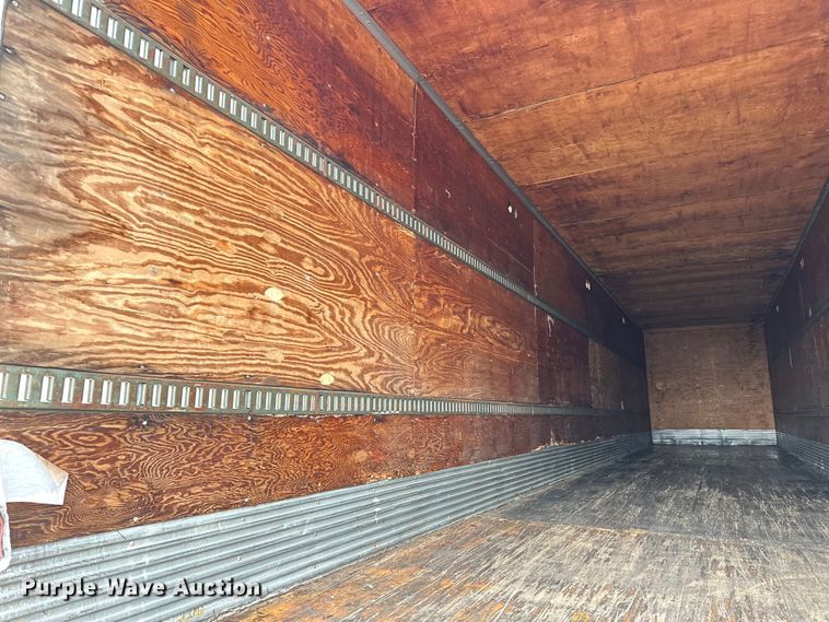 image for item EG1615 1986 Nabors dry van trailer