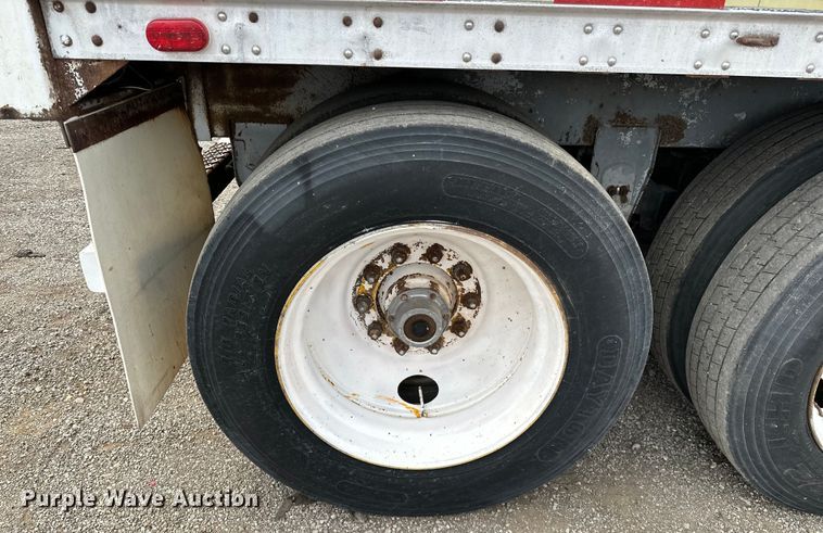 image for item EG1615 1986 Nabors dry van trailer