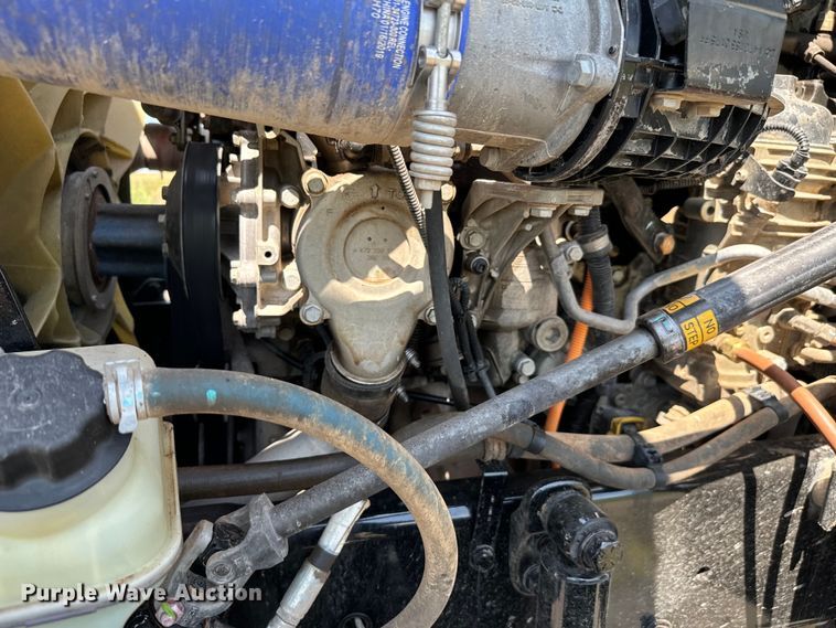 image for item EH3966 2020 Freightliner  122SD semi truck