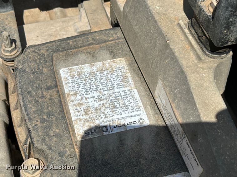 image for item EH3966 2020 Freightliner  122SD semi truck