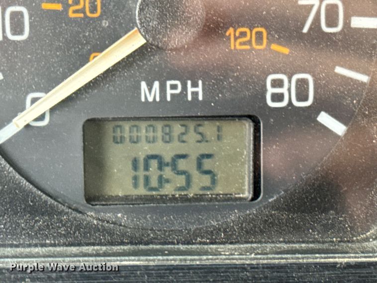 image for item EH3968 1991 White GMC  semi truck