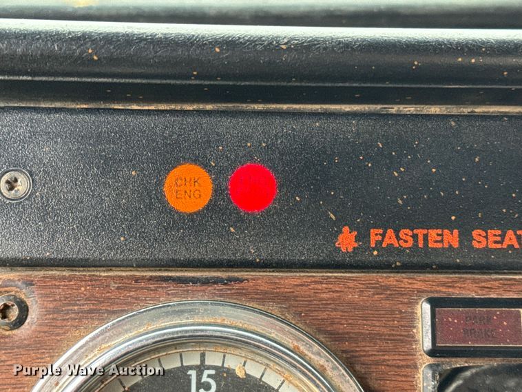 image for item EH3973 2005 Freightliner  FLD semi truck