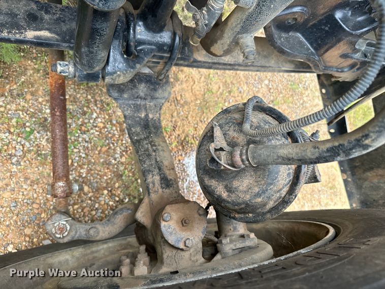 image for item EH3973 2005 Freightliner  FLD semi truck