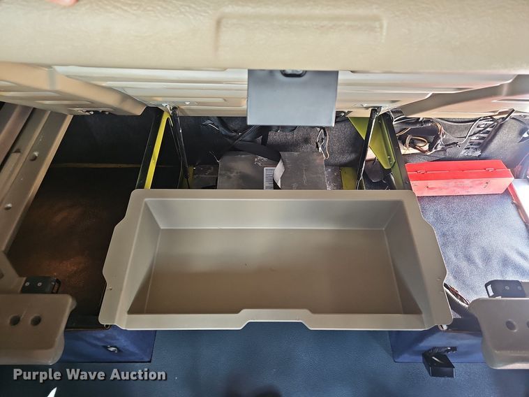 image for item EH5517 2008 International  9200i  semi truck