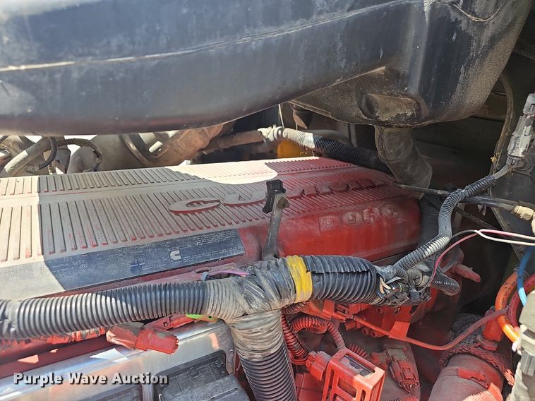 image for item EH5517 2008 International  9200i  semi truck