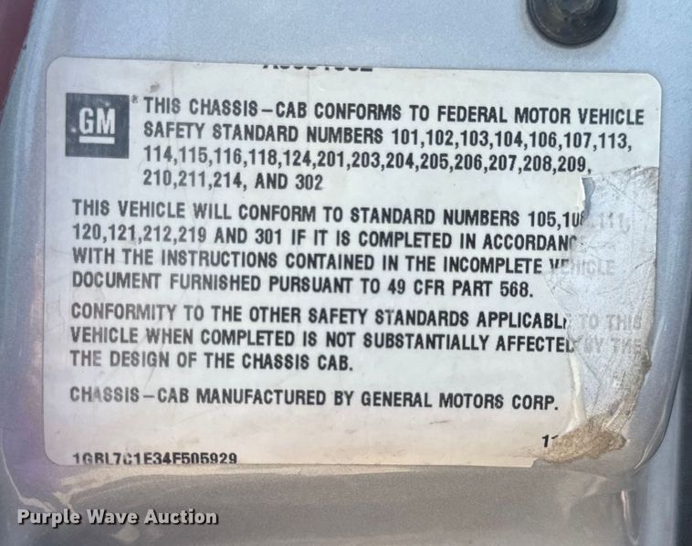 image for item EH6833 2007 Chevrolet  C7500 flatbed truck