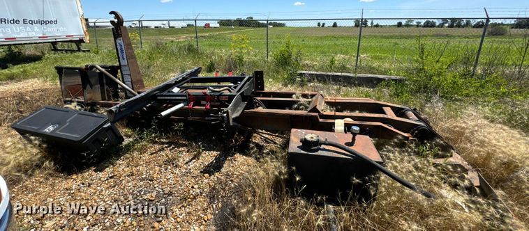 image for item EH6867 Galbreath RightHook Hook lift bed