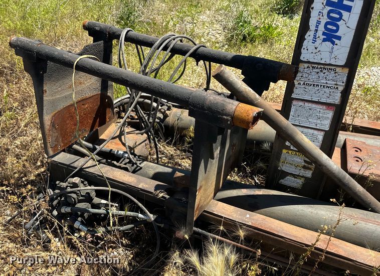 image for item EH6867 Galbreath RightHook Hook lift bed