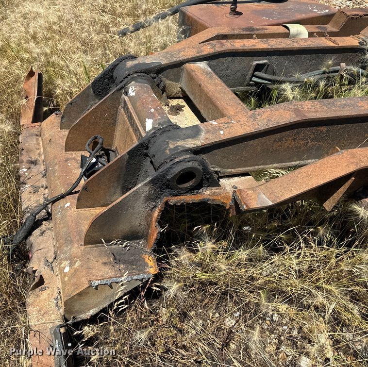 image for item EH6867 Galbreath RightHook Hook lift bed