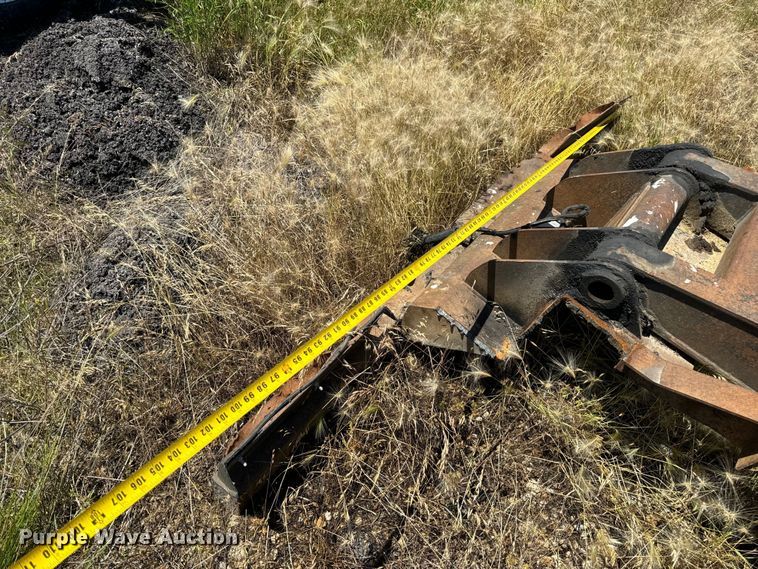 image for item EH6867 Galbreath RightHook Hook lift bed