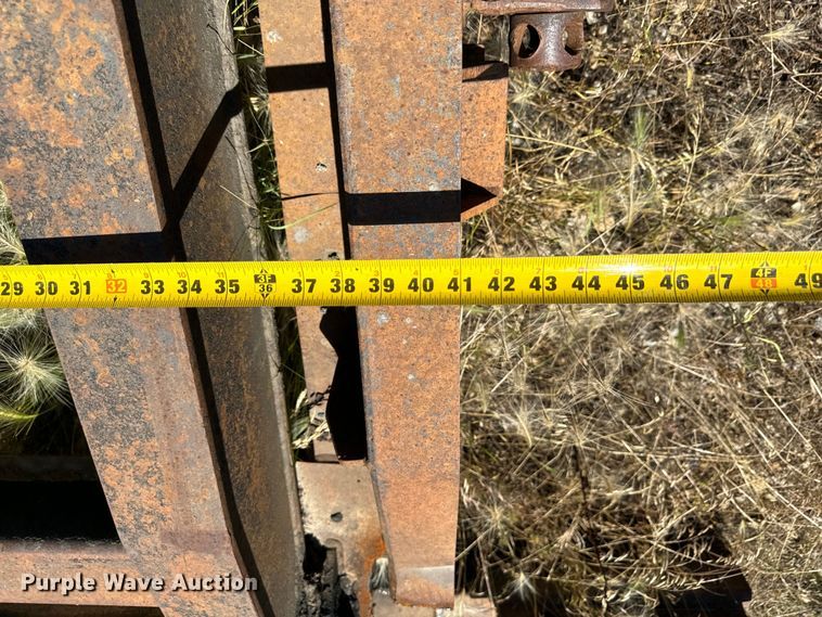 image for item EH6867 Galbreath RightHook Hook lift bed