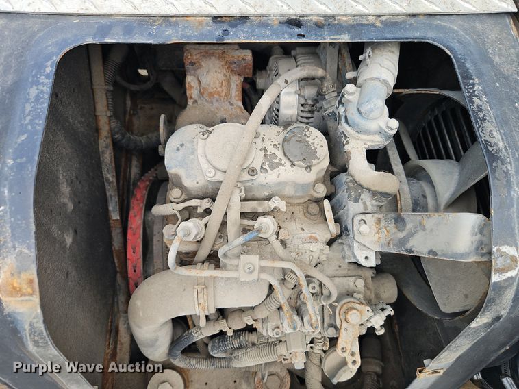 image for item EI3887 2016 Kenworth T800 semi truck