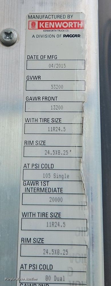 image for item EI3887 2016 Kenworth T800 semi truck