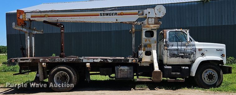 image for item EI3891 1990 GMC Top Kick 7000 crane truck