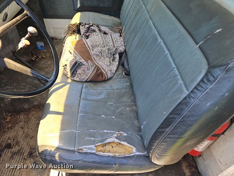 image for item EI3891 1990 GMC Top Kick 7000 crane truck