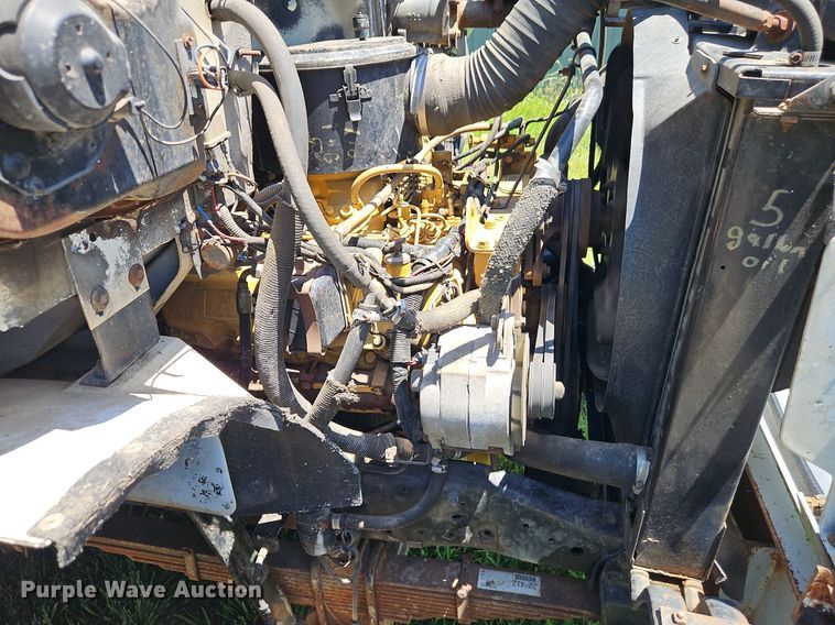 image for item EI3891 1990 GMC Top Kick 7000 crane truck