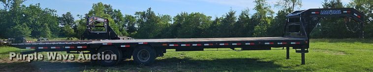 image for item EI3892 2019 Load Trail equipment trailer
