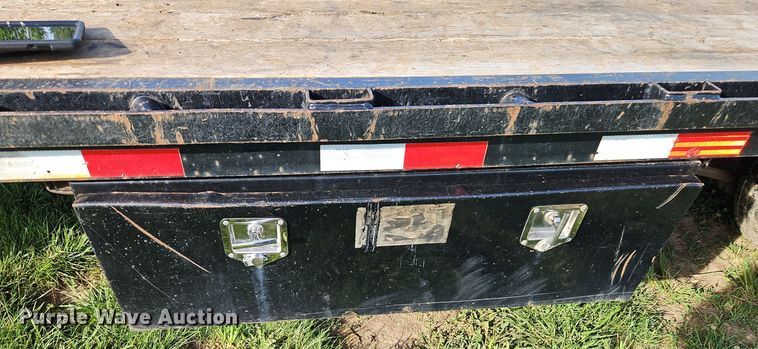 image for item EI3892 2019 Load Trail equipment trailer