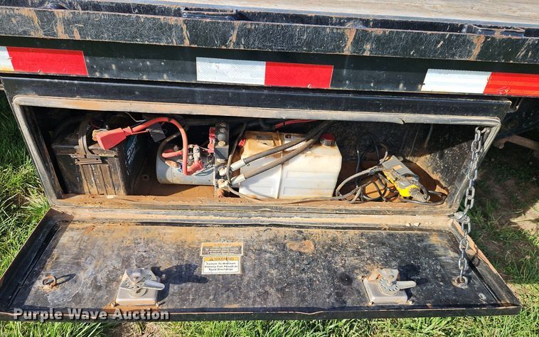 image for item EI3892 2019 Load Trail equipment trailer