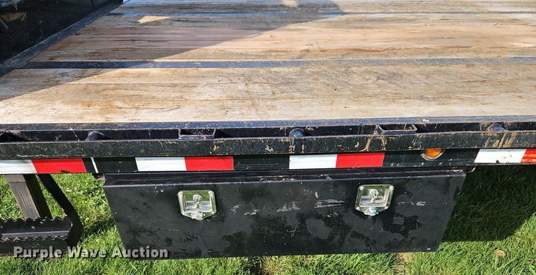 image for item EI3892 2019 Load Trail equipment trailer