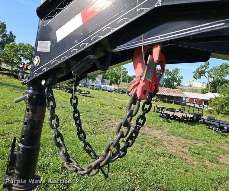 image for item EI3892 2019 Load Trail equipment trailer