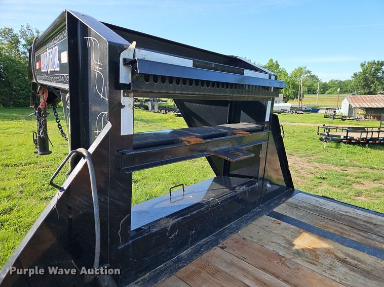 image for item EI3892 2019 Load Trail equipment trailer