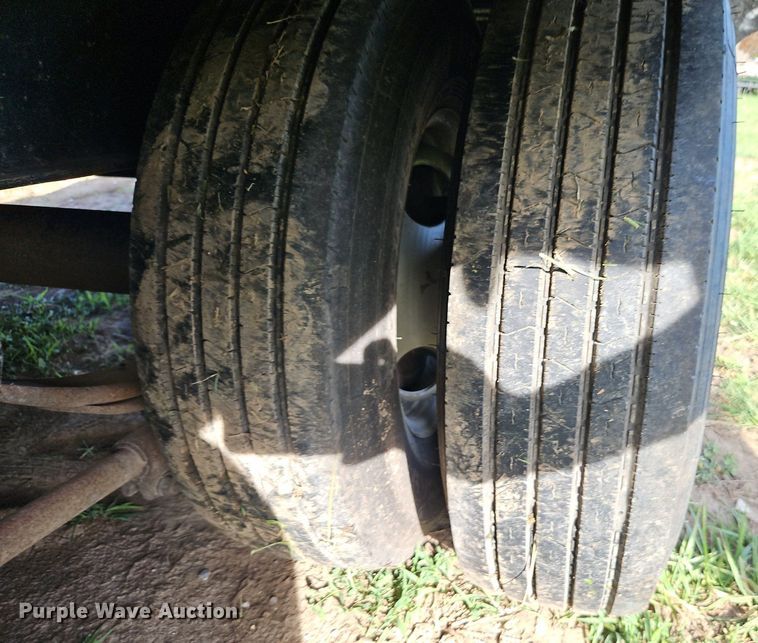 image for item EI3892 2019 Load Trail equipment trailer