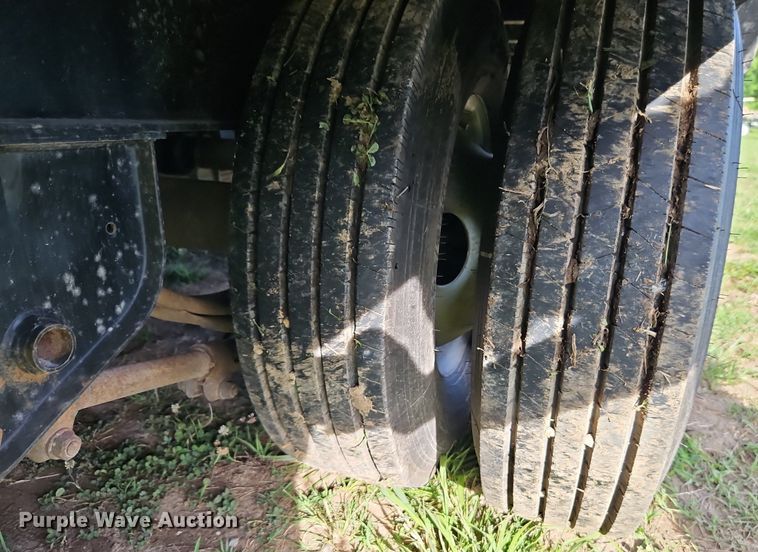 image for item EI3892 2019 Load Trail equipment trailer