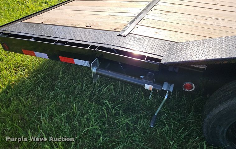 image for item EI3893 2024 Load Trail equipment trailer