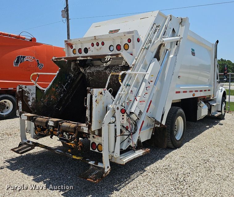 image for item EJ5502 2017 Frieghtliner  M2106 refuse truck