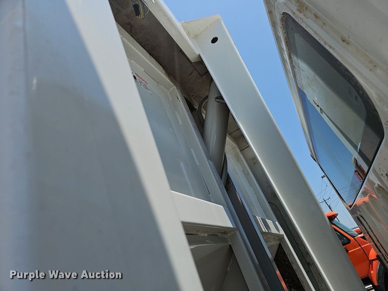 image for item EJ5502 2017 Frieghtliner  M2106 refuse truck