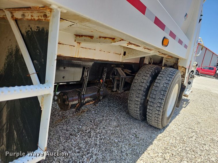 image for item EJ5502 2017 Frieghtliner  M2106 refuse truck