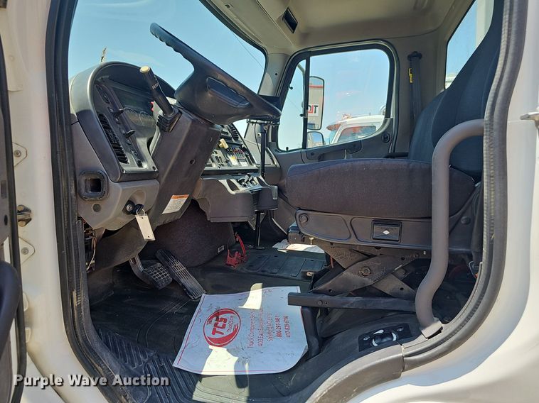 image for item EJ5502 2017 Frieghtliner  M2106 refuse truck