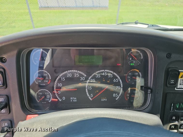 image for item EJ5502 2017 Frieghtliner  M2106 refuse truck