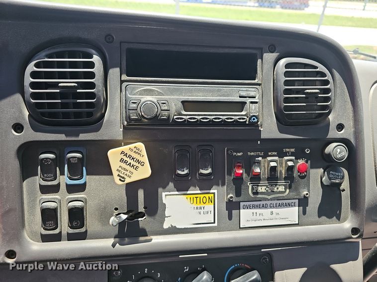 image for item EJ5502 2017 Frieghtliner  M2106 refuse truck