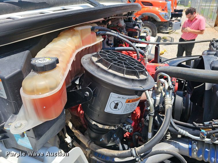 image for item EJ5502 2017 Frieghtliner  M2106 refuse truck